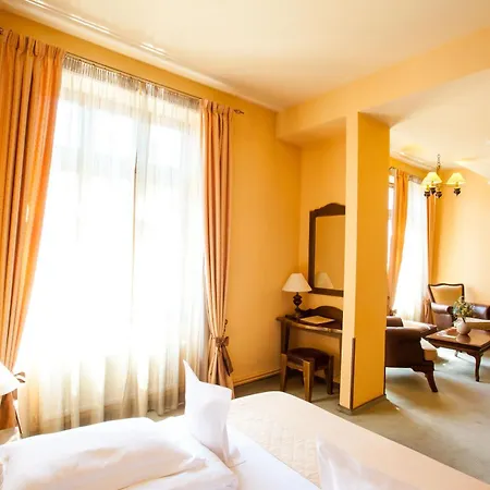 Bella Muzica Hotel 3*