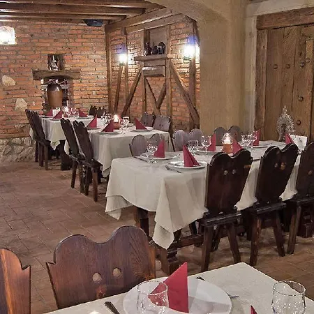 Bella Muzica 호텔 브라쇼브