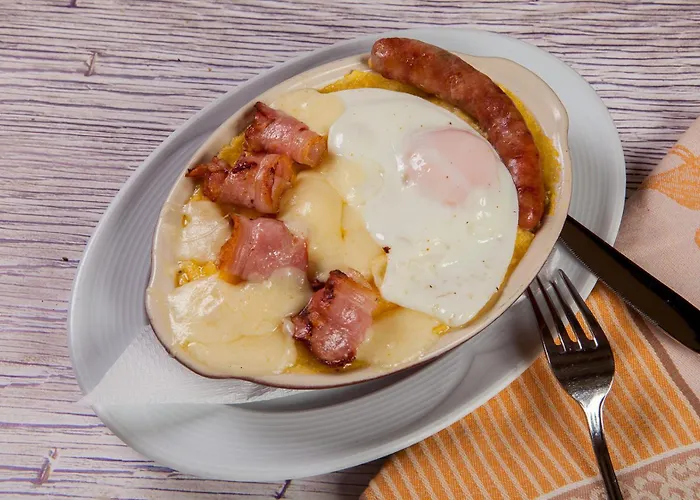 ホテル ベラ ムジカ 3*